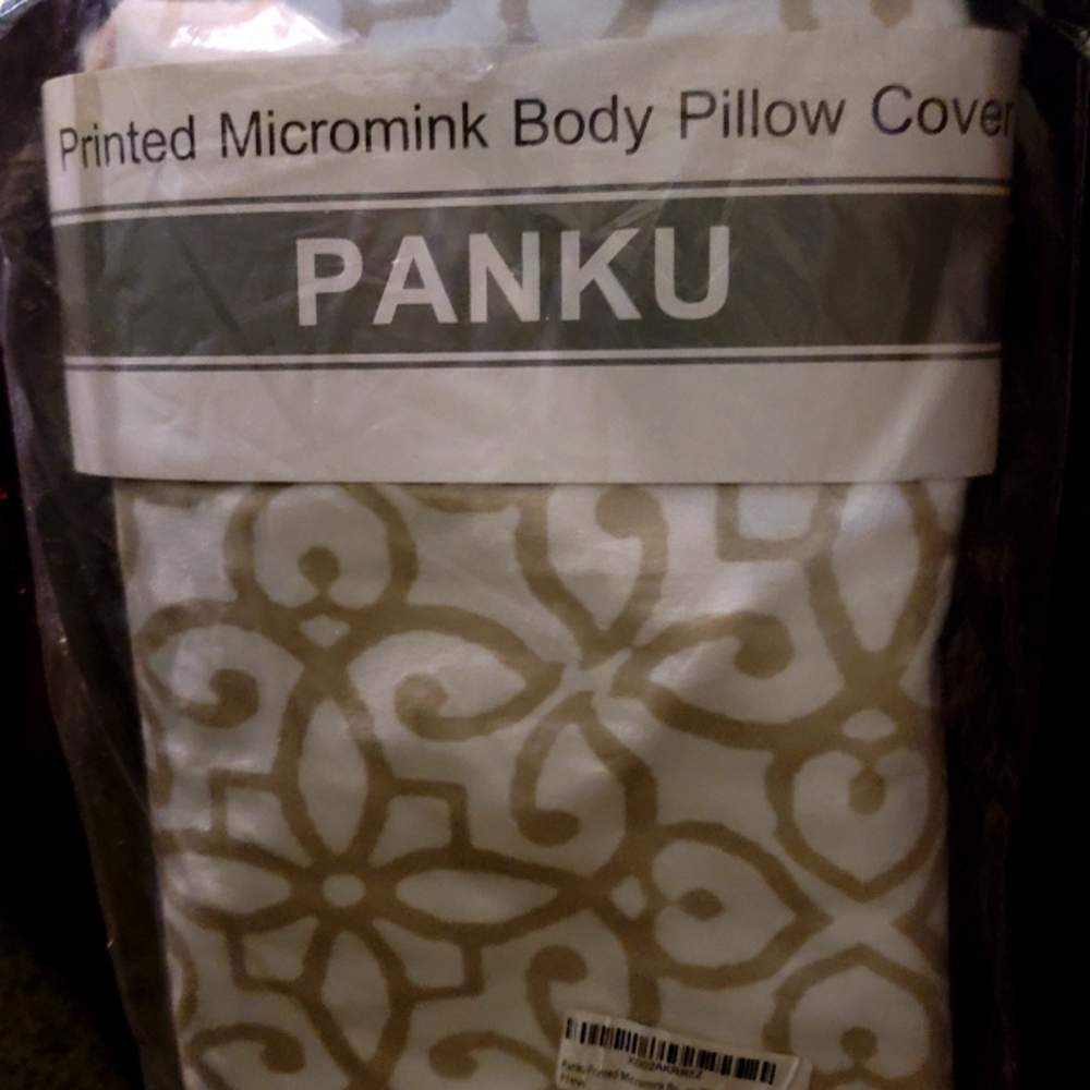 NWT body pillow cover super soft!